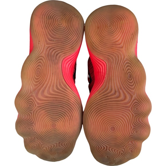 NIKE Men's "React Hyperdunk Flyknit" Red Shoes 917726-600 Size 12 - Picture 8 of 9